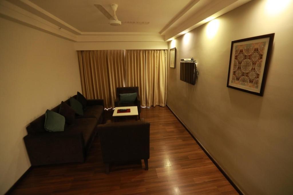 Hotel-S-Park Khammam Eksteriør billede
